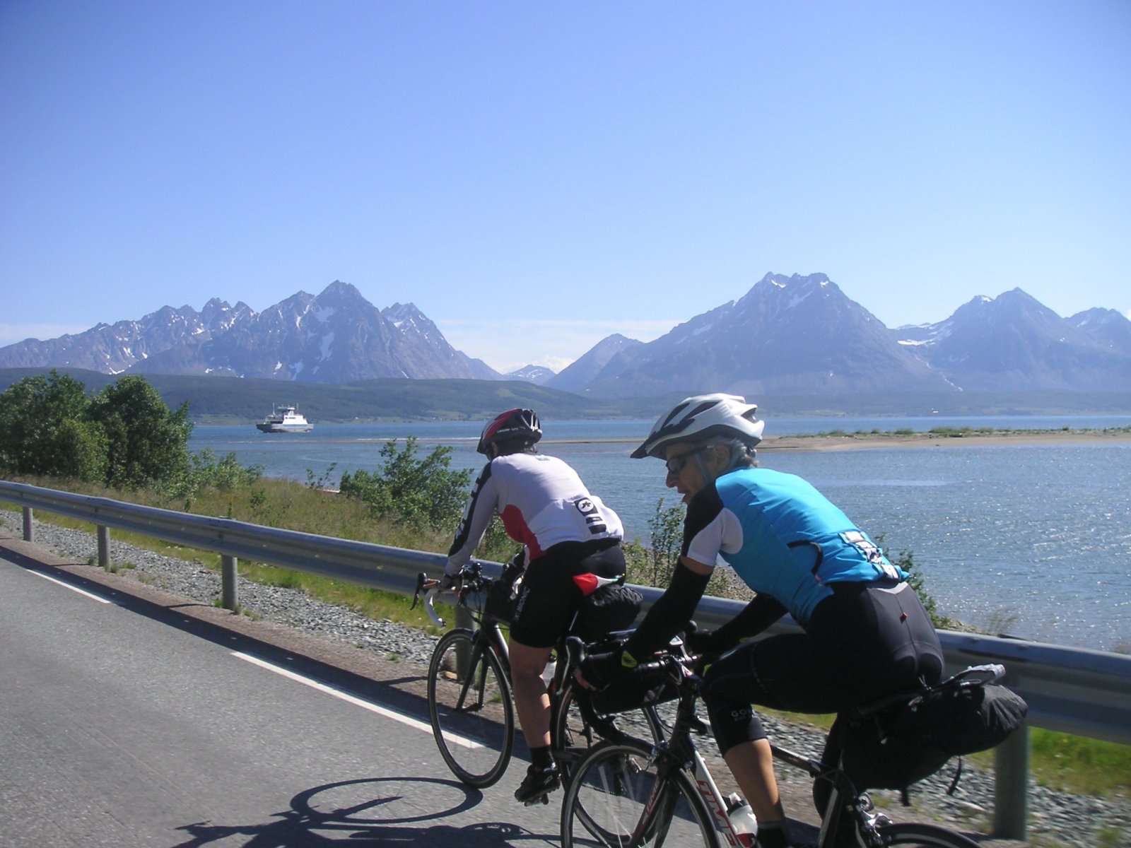 Nordkapp by bike or e-bike!