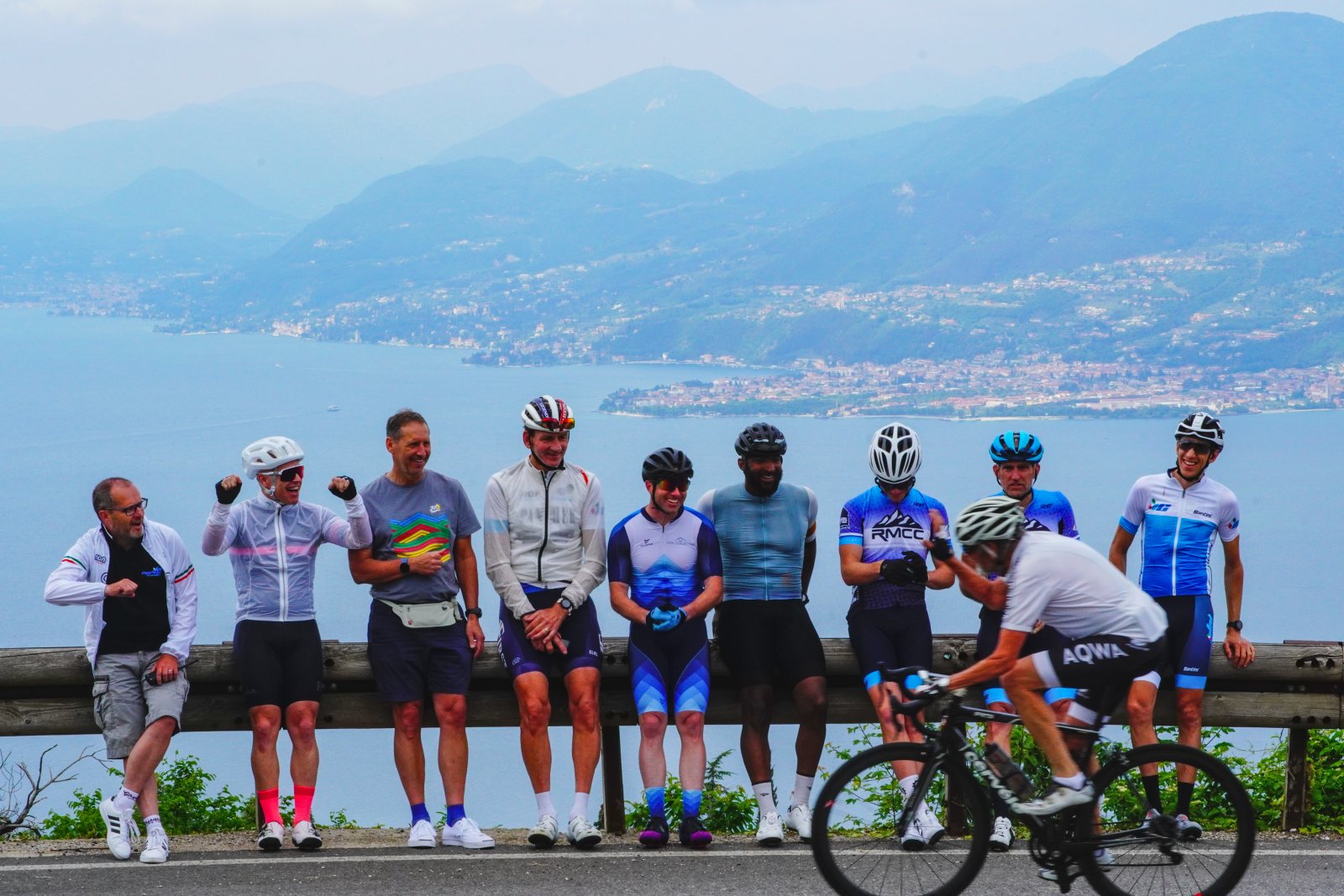 cyclists group Lake Garda
